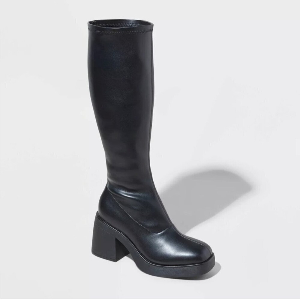 Black Knee-High Women's Boots with Memory Foam Soles